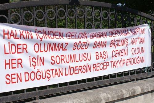 AKP'nin Kazlıçeşme mitingindeki pankartları - Resim 10
