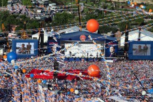 AKP ve CHP Kazlıçeşme mitingi