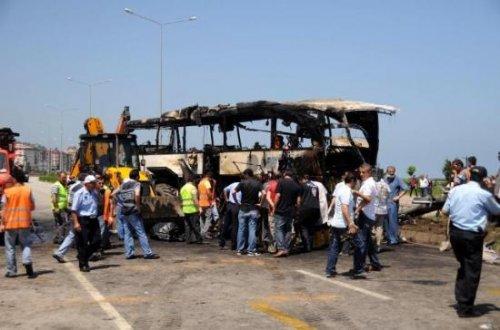 Giresun'da yolcu otobüsü yandı: 9 ölü 