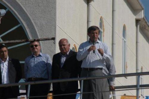 Davutoğlu'nun otobüsünde bir MHP'li