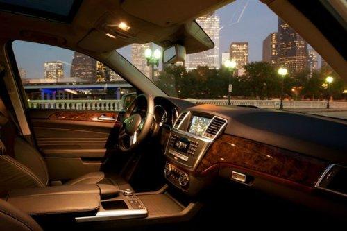 Mercedes Benz’in lüks SUV modeli ML  - Resim 8