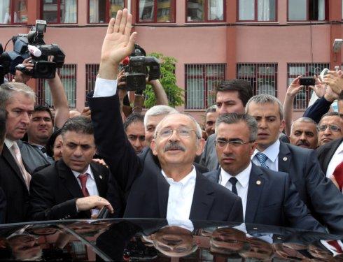 Kılıçdaroğlu oy kullandı - Resim 6