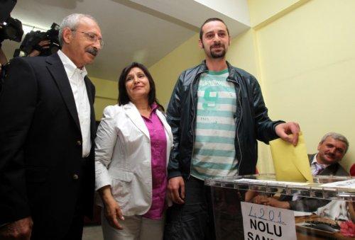 Kılıçdaroğlu oy kullandı - Resim 3