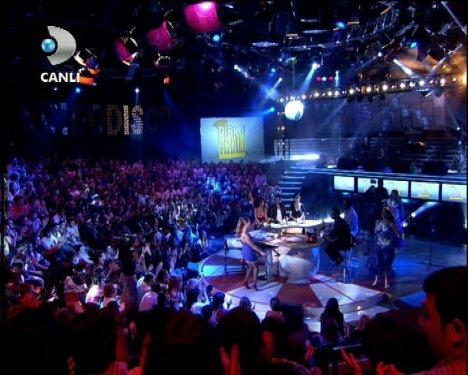 Nez: Ben popodan ibaret değilim 