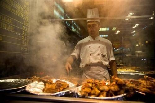 Reuters objektifinden İstanbul'da hayat - Resim 6