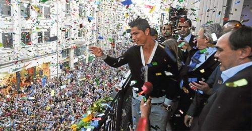 Ronaldo izdiham yarattı