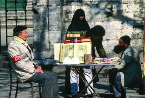 Bir zamanlar Çarşı Pazar İstanbul - Resim 25