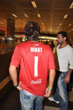 Atatürk Havalimanı'nda Nihat Doğan çılgınlığı