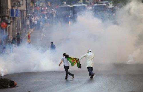 Taksim ve Yüksekova'da Hatip Dicle gerginliği