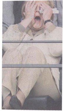 Bayan futbolculara Merkel'den destek