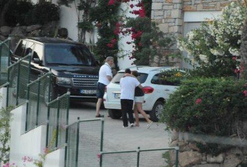 Ali Taran ve Özyılmazel'in aşk fotoğrafları