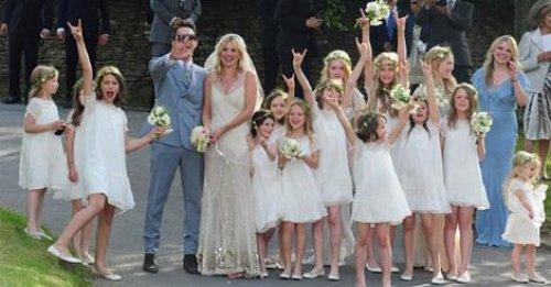 Kate Moss The Kills'in gitaristi Jamie Hince ile evlendi - Resim 11
