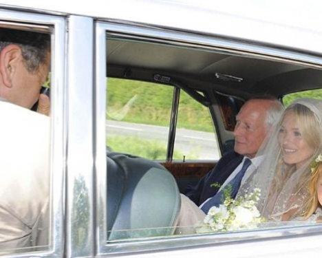 Kate Moss The Kills'in gitaristi Jamie Hince ile evlendi - Resim 14