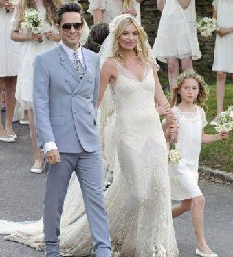 Kate Moss The Kills'in gitaristi Jamie Hince ile evlendi - Resim 2