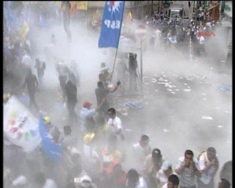 Sivas'ta gerginlik - Resim 2
