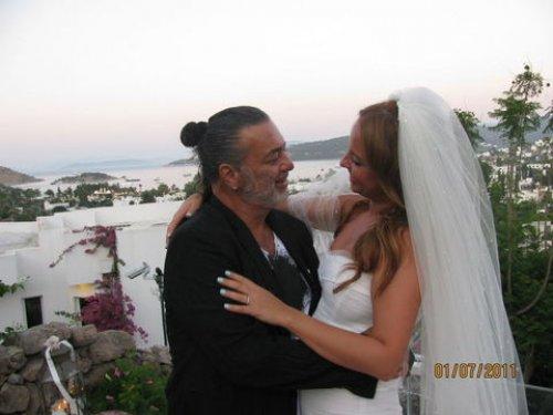 Ayşe Özyılmazel ve Ali Taran'ın düğününden kareler