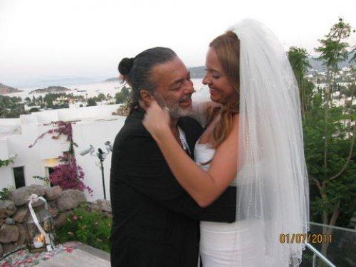 Ayşe Özyılmazel ve Ali Taran'ın düğününden kareler