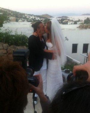 Ayşe Özyılmazel ve Ali Taran'ın düğününden kareler