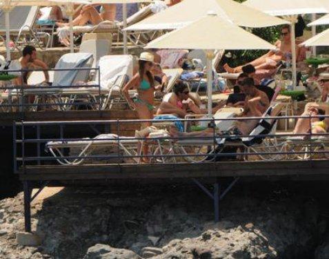 Ali Taran ve Ayşe Özyılmazel balayında