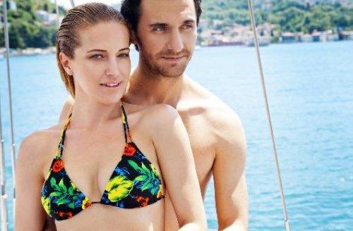Burcu Esmersoy ile Fırat Çelik objektif karşısına geçti - Resim 1
