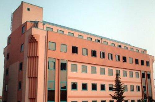 Vakıf Üniversiteleri'nin 2011-2012 yılı dudak uçuklatan fiyatları