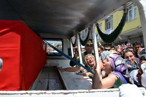 Piyade Uzman Onbaşı Hüseyin Gözübüyük'ün cenazesi