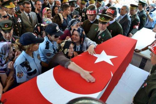 Piyade Uzman Onbaşı Hüseyin Gözübüyük'ün cenazesi