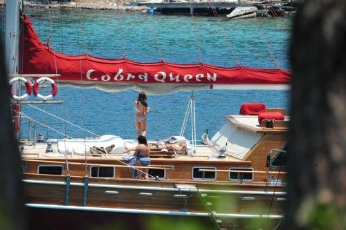 Hülya - Seda Bodrum'da