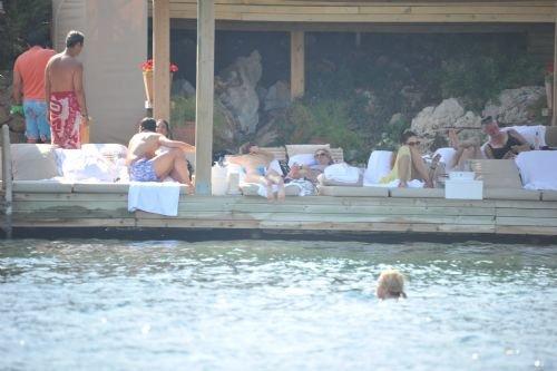 Hülya - Seda Bodrum'da