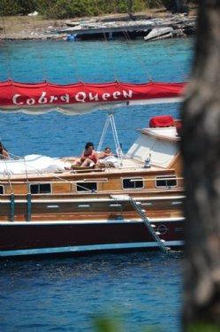 Hülya - Seda Bodrum'da