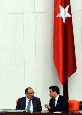 CHP iki hafta sonra yemin ediyor