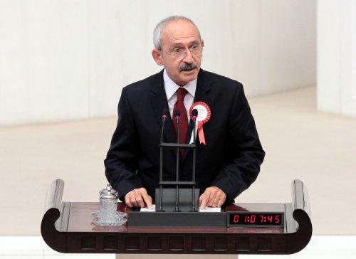 CHP iki hafta sonra yemin ediyor