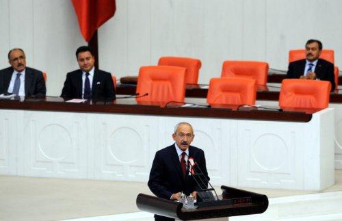 CHP iki hafta sonra yemin ediyor