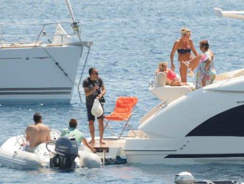 Pınar Altuğ ve Yağmur Atacan'ın tatil keyfi