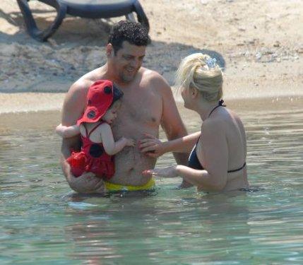 Yeliz Yeşilmen'in ailece tatil keyfi - Resim 8
