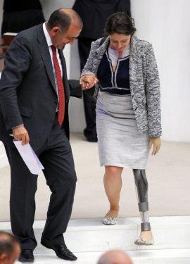 61. hükumet güven oylaması