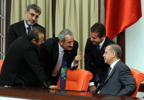 61. hükumet güven oylaması