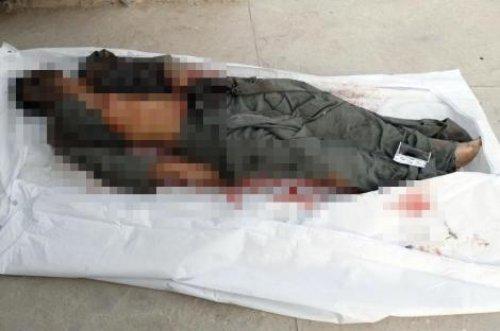 Suikastçinin cesedini meydanda teşhir ettiler