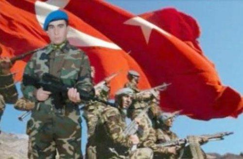 Türkiye 13 şehidine ağlıyor