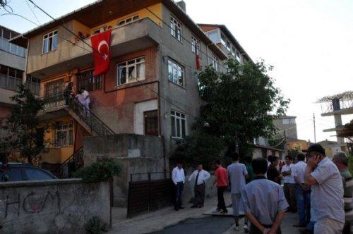 Şehit amcası için asker oldu Şehit düştü