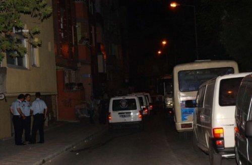 Bağcılar'da üzerine beton dökülmüş ceset bulundu