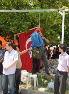 Edirne'de Öcalan kuklasını idam edip yaktılar - Resim 9