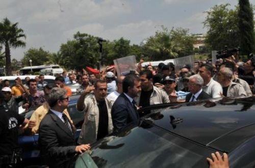 Şehit cenazesinde AKP'li Çelik'e tepki - Resim 7