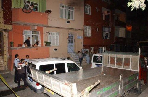 Bağcılar'da üzerine beton dökülmüş ceset bulundu