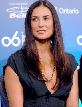 Ünlüler Amy Winehouse'un ölümü için ne dedi