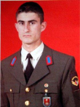 Şehit annesinin feryadı yürekleri dağladı - Resim 3