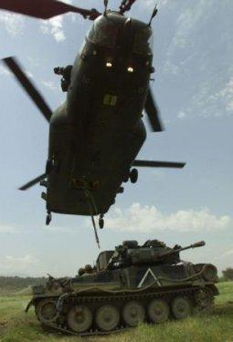 TSK'ya 6 adet dev helikopter Chinook