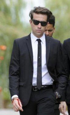 Amy Winehouse son yolculuğuna uğurlandı