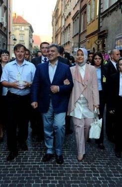 Hayrünnisa Gül Nişantaşı sokaklarında