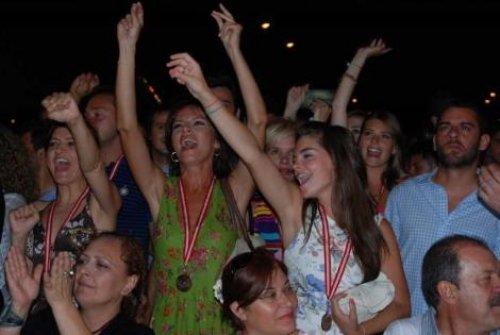 Kavak Yelleri'nden hüzünlü veda